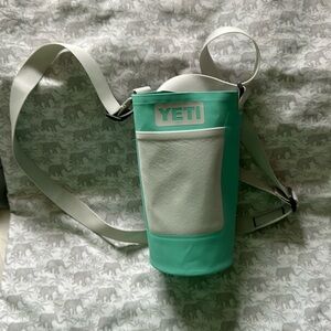 YETI sling carrier